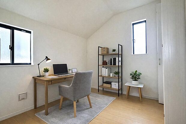 窓から自然光が差し込みます。プライベートな時間も心地よく過ごせそうです。CG加工済み