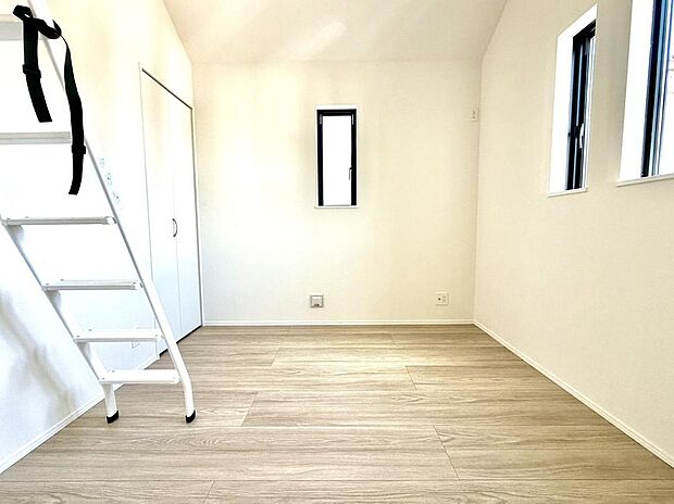 生活スタイルに合わせて、お子様部屋、寝室、テレワーク室など様々な用途で使用できます。