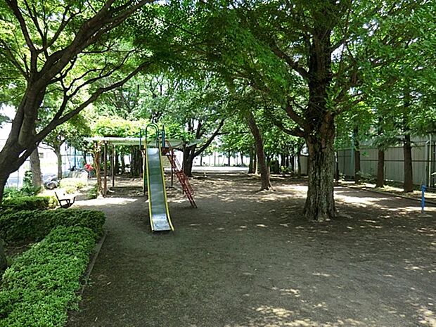 天神町公園まで約538m