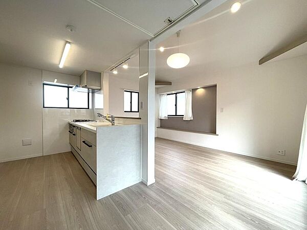 ご希望のエリアや間取りに合わせて、当社なら他にも多数ご紹介可能です。