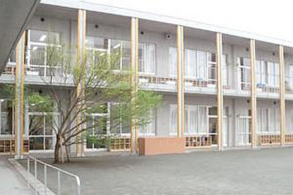 私立むさしの学園小学校まで約486m