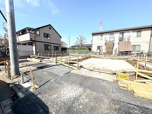 設計士の想いが詰まった、工夫ある住まいです。ご家族皆様揃って、ぜひご見学ください。