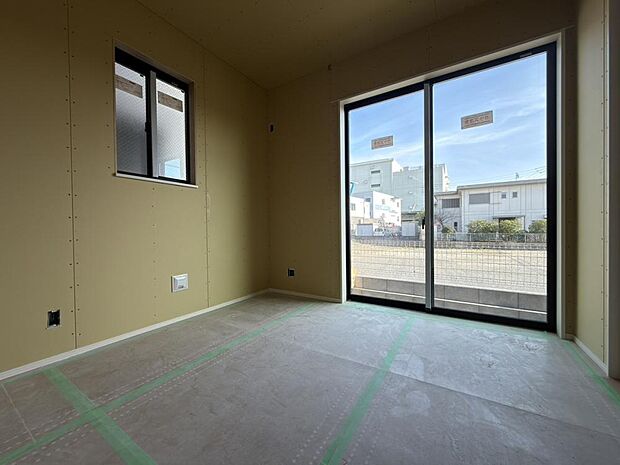 生活スタイルに合わせて、お子様部屋、寝室、テレワーク室など様々な用途で使用できます。