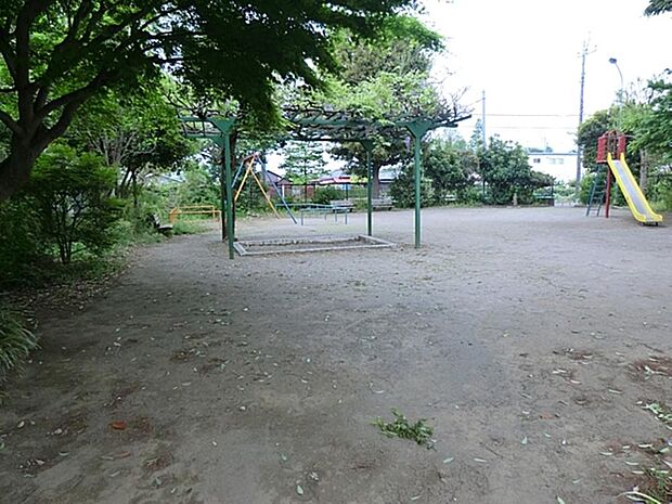 根古坂公園まで約395m