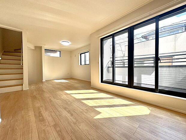 不動産は同じものがありません。少しでも気になったら、まずは本日の販売状況をお問い合わせください。