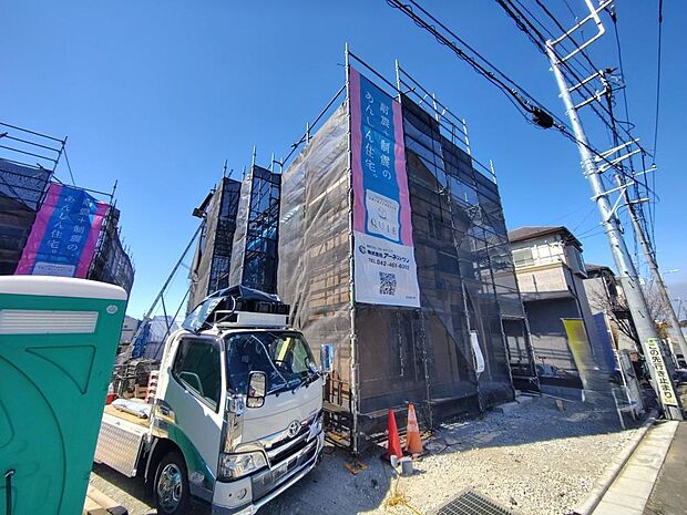 現地だけではなく、周辺の施設・道路など、生活するにあたって重要なポイントも併せてご案内可能です。