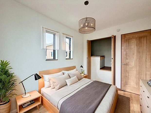 テレワークなどの作業部屋や家事室、子供部屋としても便利なお部屋です。CG加工済