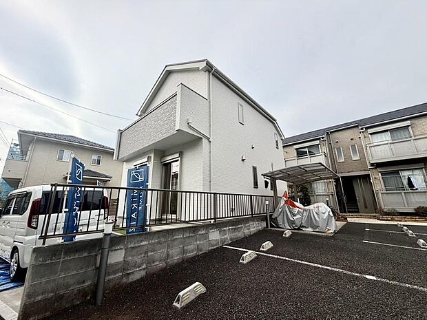 日当たりのよいLDKや収納豊富な住まい等、ご家族のライフスタイルに合った理想の1邸を。