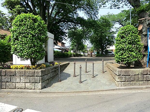 柴崎四西公園まで約212m