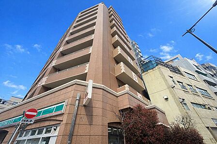 現地のご案内のほか、先々の暮らしに必要なお金や、最適な準備などもご説明いたします。