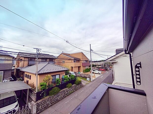 現地からの眺望です。実際の日当たりなどは、現地にてご確認ください。