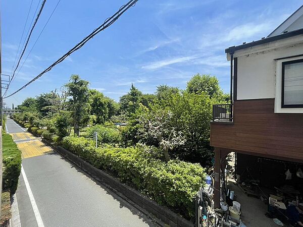 お天気の良い日には、気持ちの良い青空が楽しめそうです。