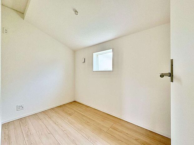 生活スタイルに合わせて、お子様部屋、寝室、テレワーク室など様々な用途で使用できます。