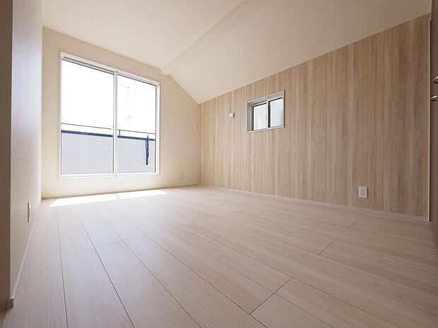 各居室に収納スペースがあるので、それぞれのお部屋に自分の荷物を収納いただけます。
