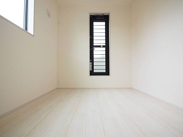 生活スタイルに合わせて、お子様部屋、寝室、テレワーク室など様々な用途で使用できます。