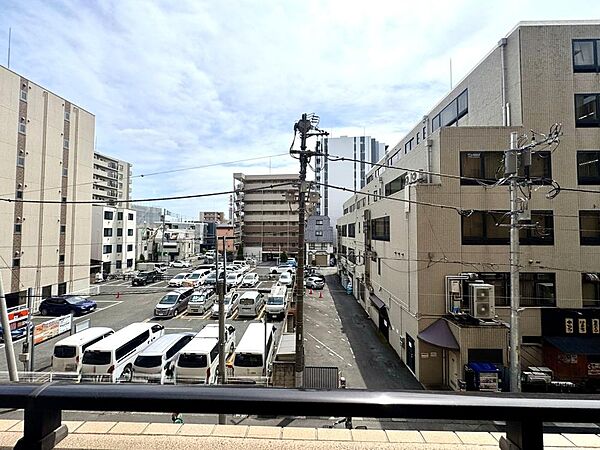 お天気の良い日には、気持ちの良い青空が楽しめそうです。