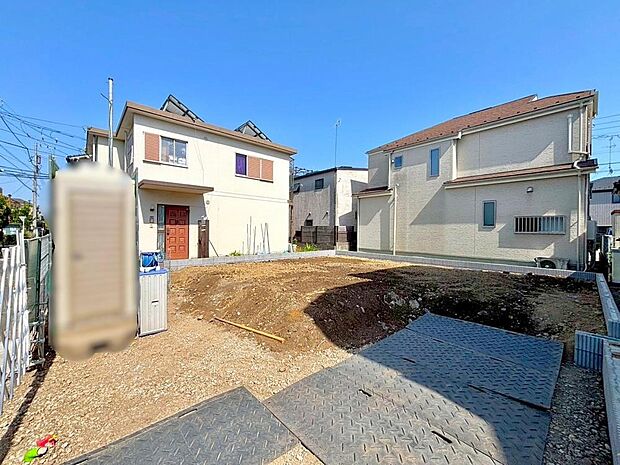 現地だけではなく、周辺の施設・道路など、生活するにあたって重要なポイントも併せてご案内可能です。