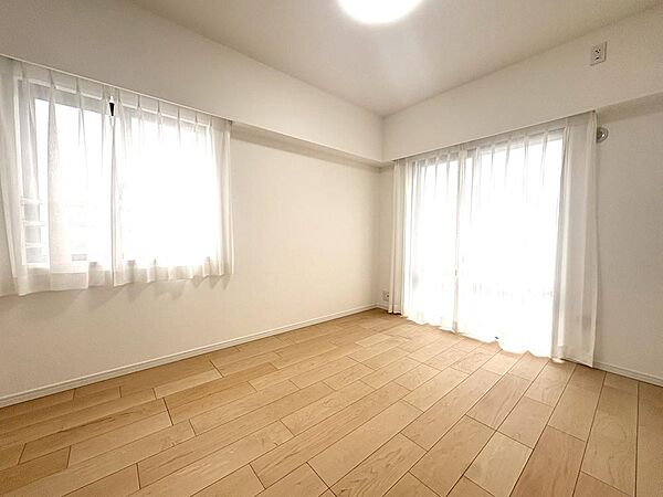 寝室を拡大表示