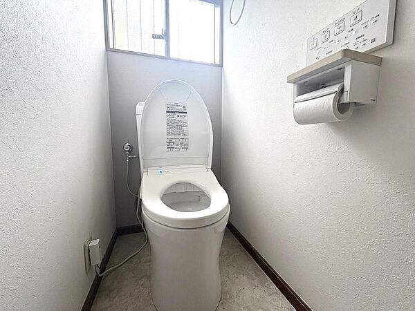 トイレを拡大表示