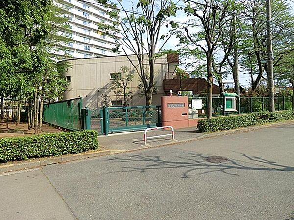 つつじが丘保育園まで約1187m