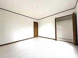 寝室の画像