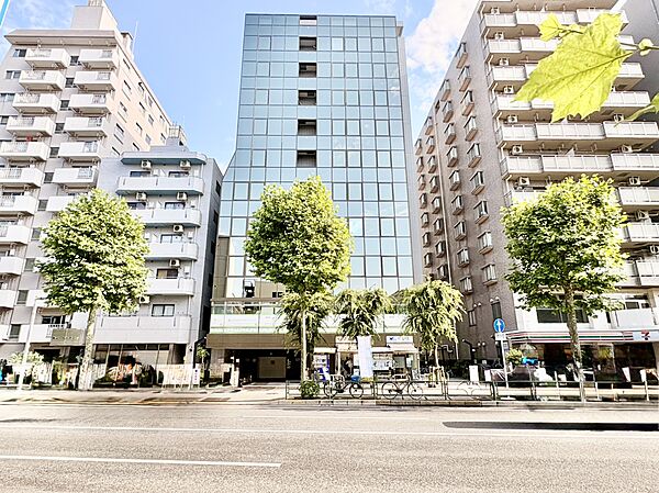 現地だけではなく、周辺の施設・道路など、生活するにあたって重要なポイントも併せてご案内可能です。