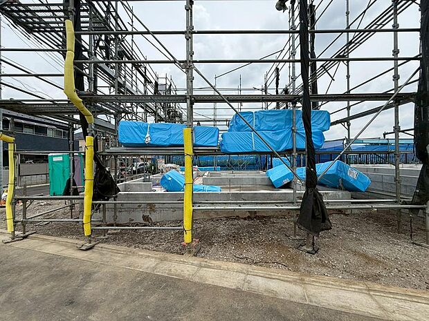現地にて、住まいの実際の日当たりや、周辺の街並み・交通量などをご体感くださいませ。