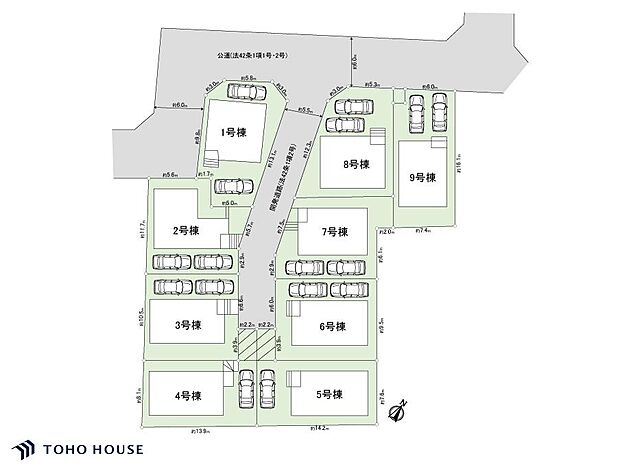 分譲地内道路は、居住者以外の車の通行が比較的少なく、お子様と通行する際に安心です。