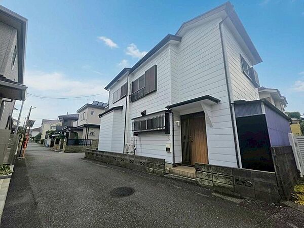 現地だけではなく、周辺の施設・道路など、生活するにあたって重要なポイントも併せてご案内可能です。
