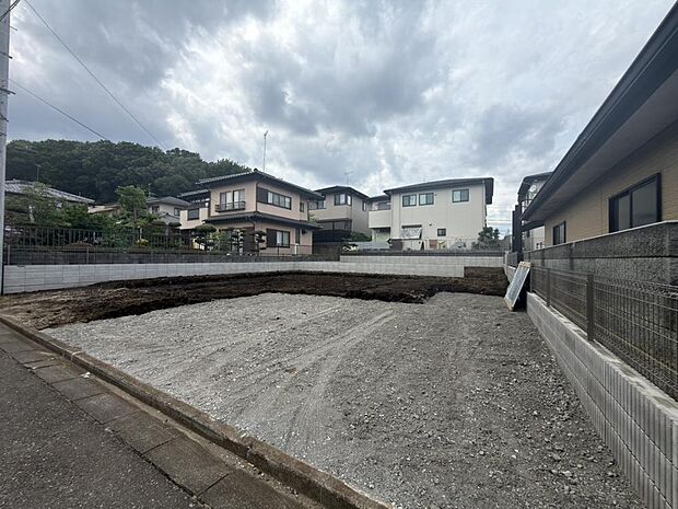 これまでの経験と知識を活かし、お客様に寄り添ったご提案をいたします。お気軽にご相談くださいませ。