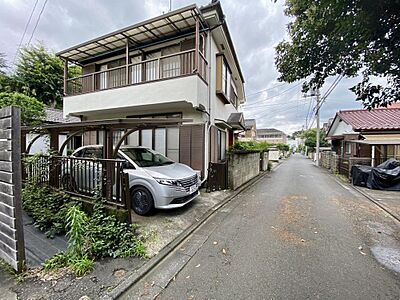 外観:周辺は、低層住宅が建ち並ぶ閑静な住宅街です。緑豊かな住環境で落ち着いた暮らしが叶います。 外観:周辺は、低層住宅が建ち並ぶ閑静な住宅街です。緑豊かな住環境で落ち着いた暮らしが叶います。