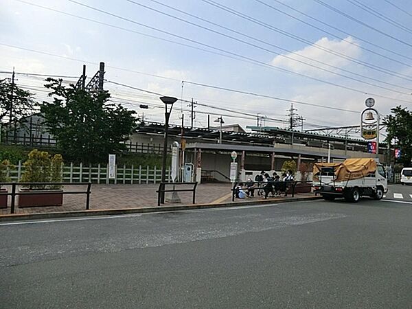 多磨駅まで約2380m