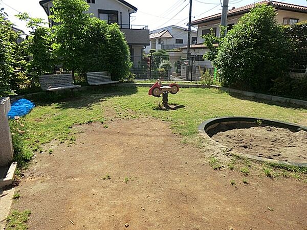 ヤマボウシ公園まで約28m