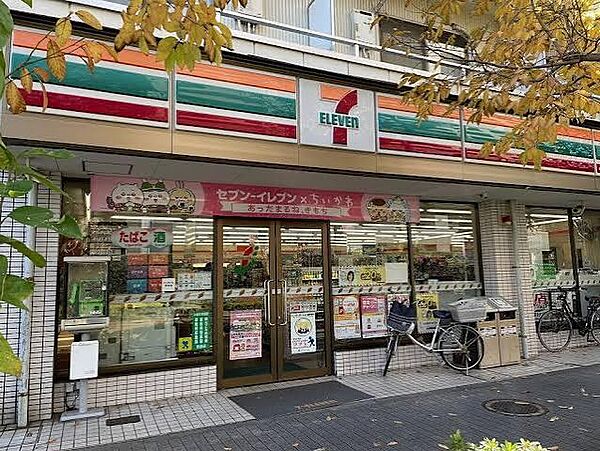 セブンイレブンムサシ小金井北口店まで約57m