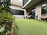 その他：お家時間の楽しみが広がる庭スペース。植栽やお子様が遊ぶ様子を眺めながら、休日のひと時を過ごせます。