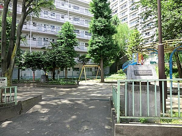 東大久保児童遊園まで約361m