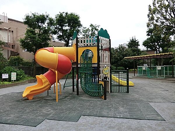 抜弁天北公園まで約670m