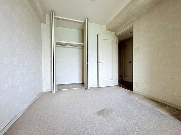 生活スタイルに合わせて、お子様部屋、寝室、テレワーク室など様々な用途で使用できます。