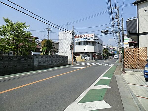 シモダディスカウントセンター　中央店まで約1382m