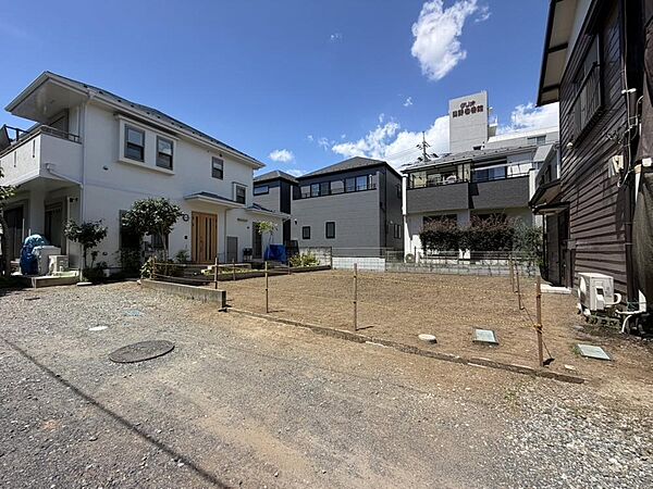 敷地の形状・広さなど、条件に合わせてアドバイスいたします。まずはお気軽にご相談ください。