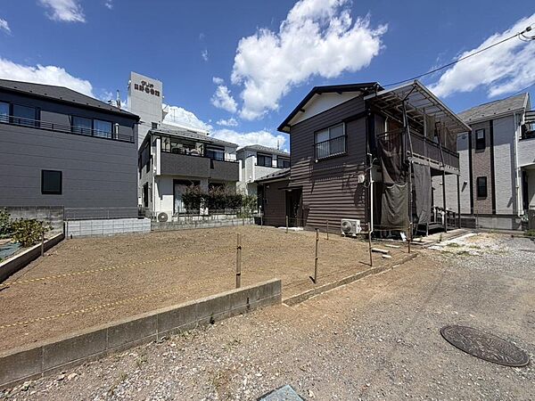 これまでの経験と知識を活かし、お客様に寄り添ったご提案をいたします。お気軽にご相談くださいませ。