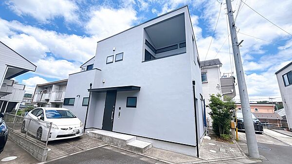 新しい生活をスタートさせたい時期をお伺いし、準備のスケジュールもアドバイスいたします。