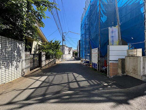 周辺の買い物施設、教育施設などの情報もご案内させていただきます。