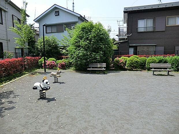 貫井南つつじ公園まで約510m
