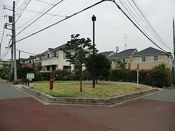 みなみの公園まで約200m
