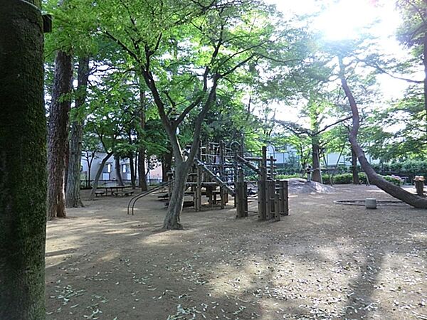 松籟公園まで約670m