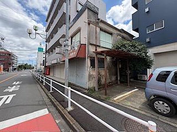 日当たりや周辺の道路幅・交通量など、現地にてお確かめいただけます。ぜひ、お問い合わせくださいませ。