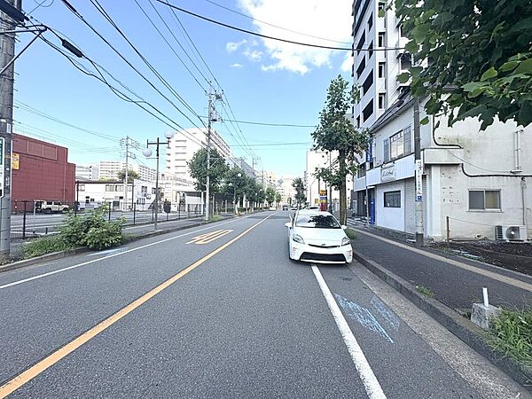 建築条件なしの土地です。お好みのハウスメーカーや工務店で建築できます。