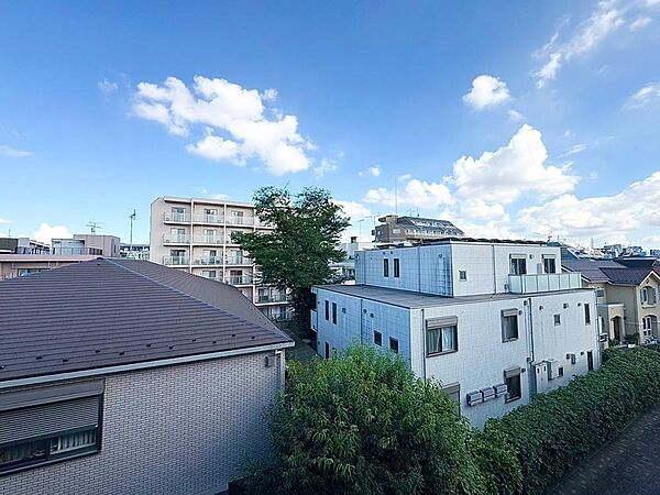 写真と現地では、見え方や感じ方が異なります。ぜひ実際にご見学ください。