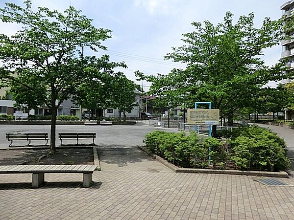千年新町公園まで約420m
